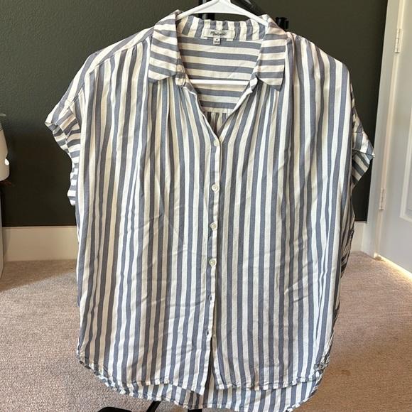 Madewell Blue Button Down - Picture 1 of 1